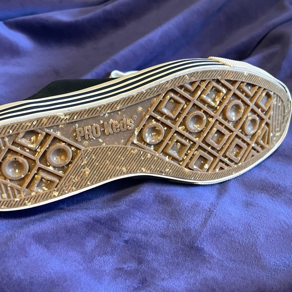 NWT Unisex Keds Pro eco suede shoes - Picture 5 of 7